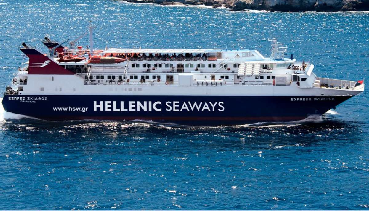 Πλοίο «Εξπρές Σκιάθος» © hellenicseaways.gr