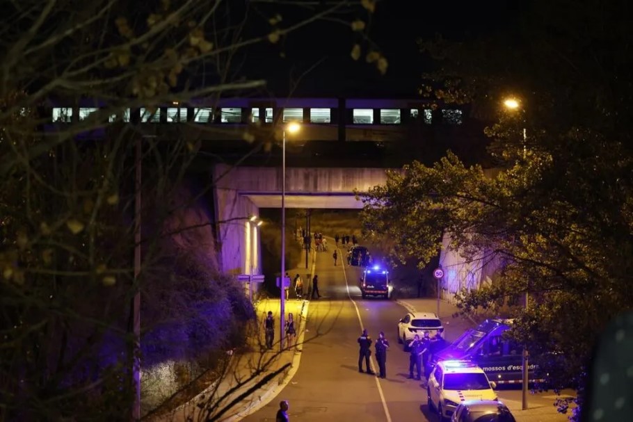 Σιδηροδρομικό δυστύχημα στην Ισπανία © EPA/Alberto Estevez