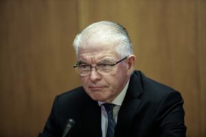 Λυκουρέντζος: Αποζημιώσεις 1,6 δισ. σε αγρότες την τελευταία 5ετία