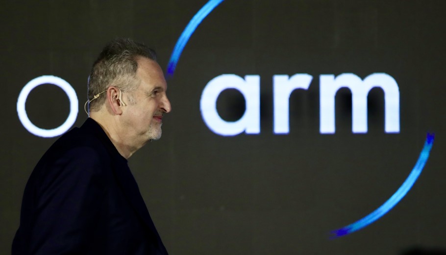 O CEO της Arm Holdings, Ρενέ Χάας © EPA/RITCHIE B. TONGO