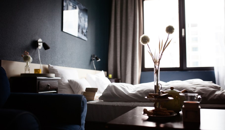 Δωμάτιο ξενοδοχείου © Pixabay