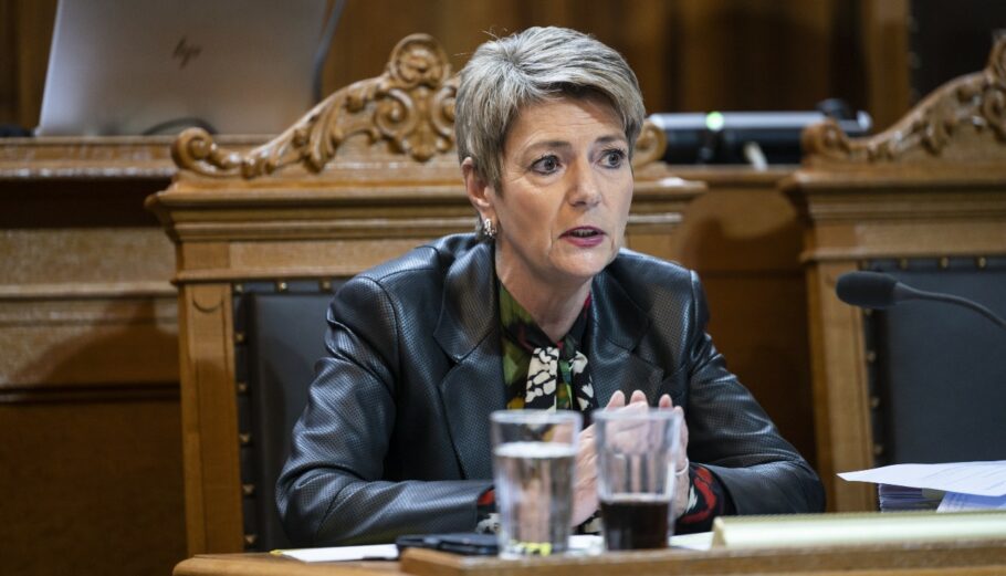 Η Ελβετή υπουργός Οικονομικών Καρίν Κέλερ-Σούτερ