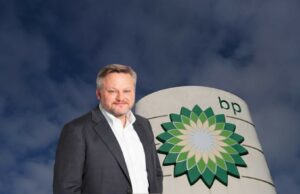 Το στοίχημα της BP για επιστροφή στα κέρδη και η αναμονή της Shell
