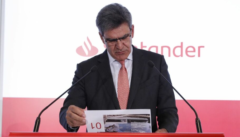 O CEO της Santander Χοσέ Αντόνιο Άλβαρες © EPA/ZIPI