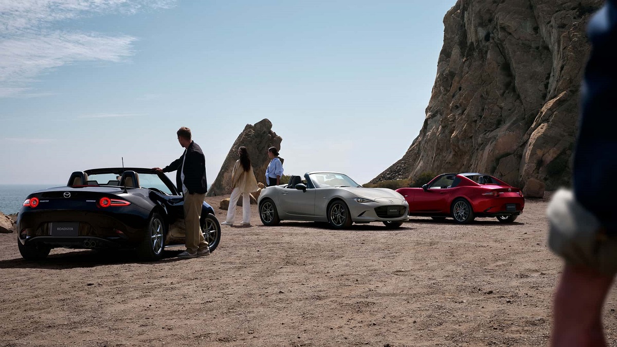 Ανανεώθηκε -κυρίως τεχνολογικά- το Mazda MX-5