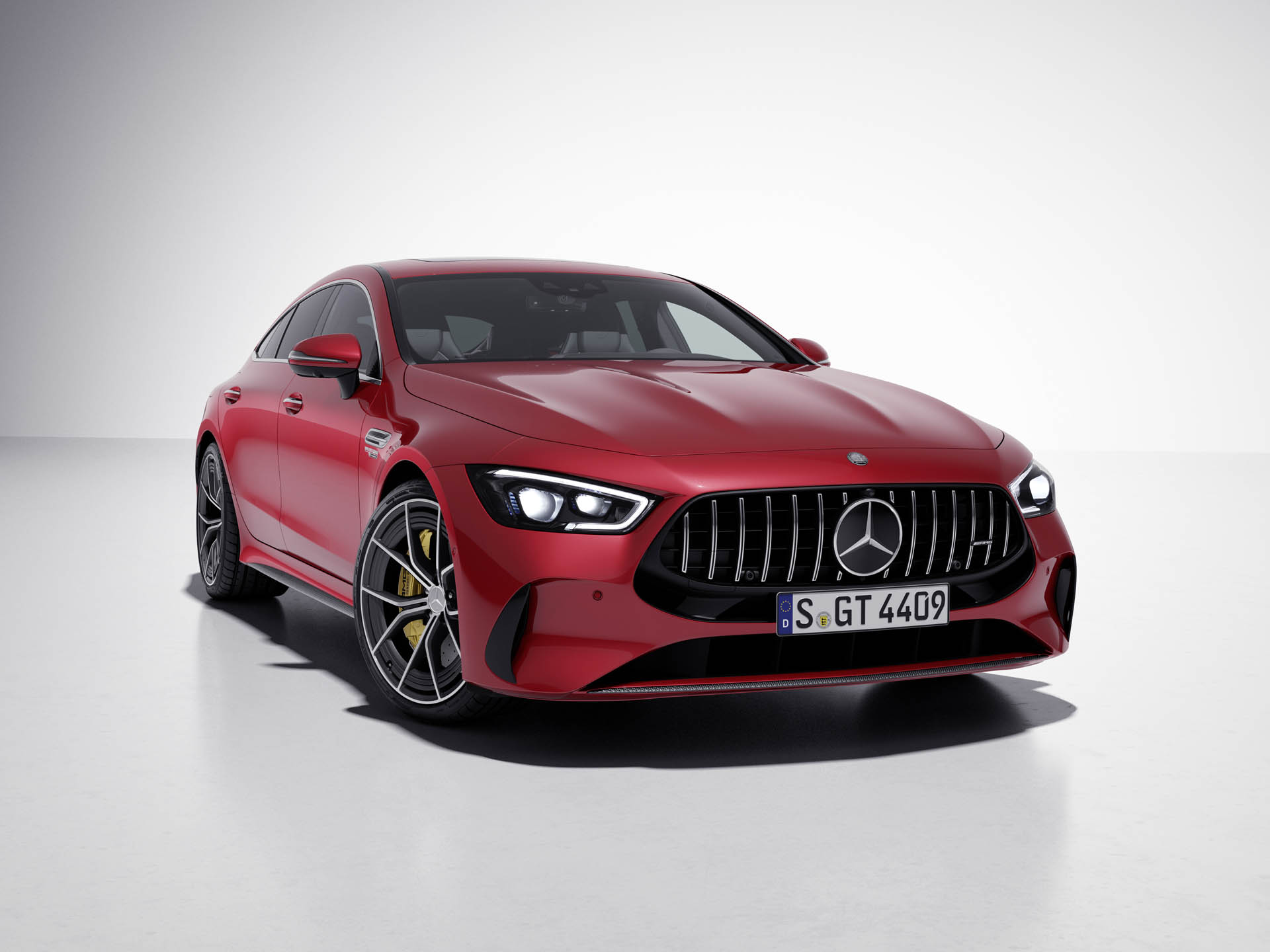 Mercedes-AMG GT 4-Door E Performance: Βασιλιάς των super sedan
