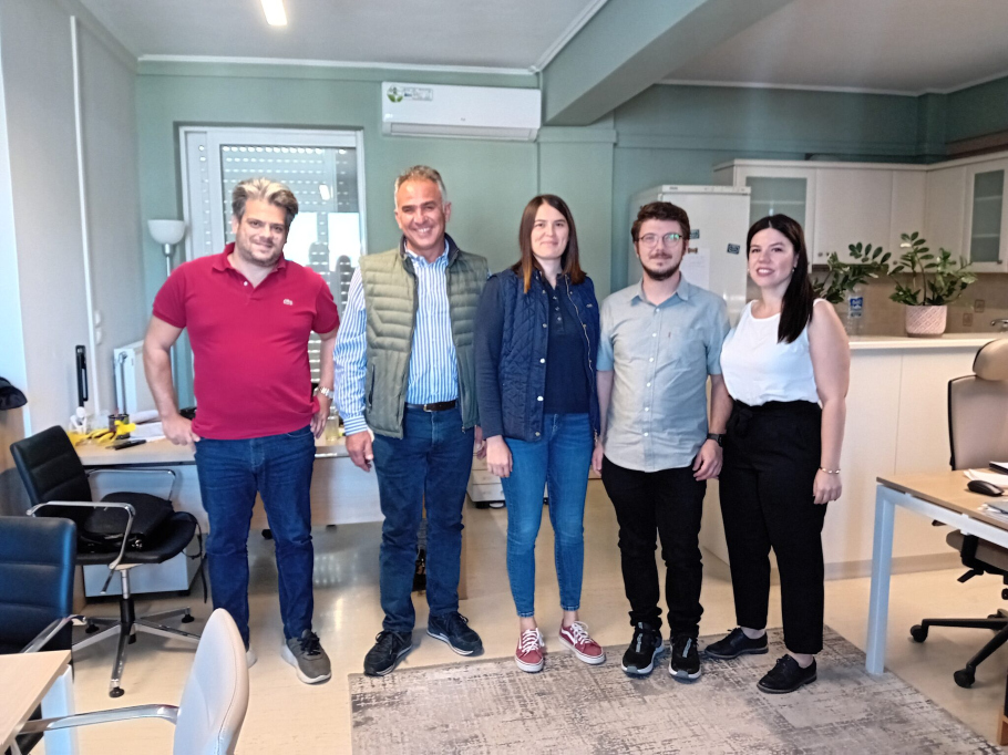 Υπεγράφη η σύμβαση για το Ανοικτό Κέντρο Εμπορίου στο Λεωνίδιο