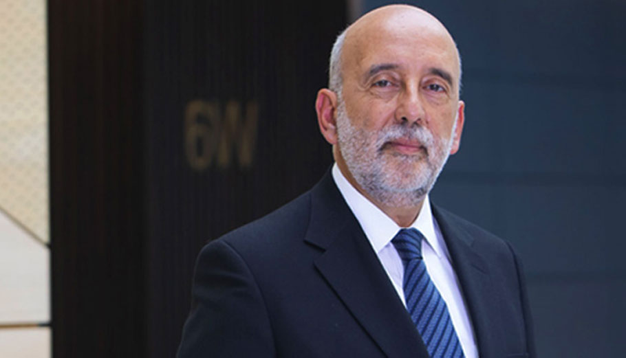 Μαχλούφ: Ο κεντρικός τραπεζίτης της Ιρλανδίας μιλά ελληνικά και είναι Πανιώνιος