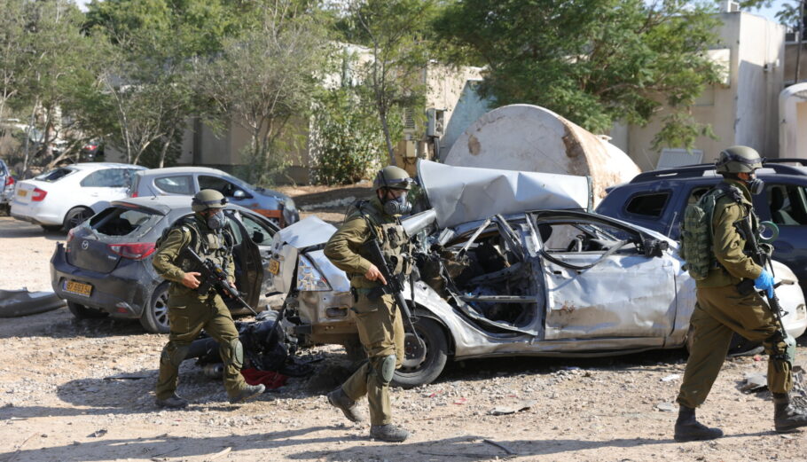 Στρατιώτες στο Ισραήλ © EPA/ABIR SULTAN
