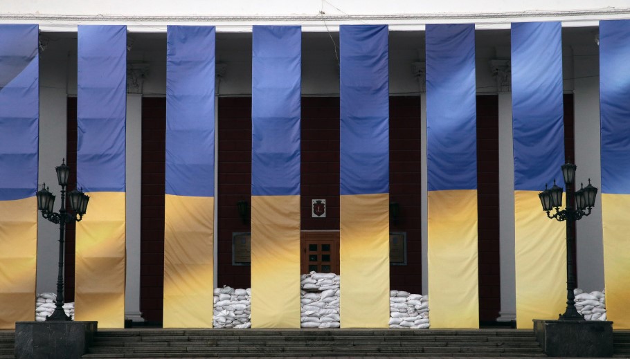 Το δημαρχείο της Οδησσού στην Ουκρανία © EPA/GEORGE VITSARAS
