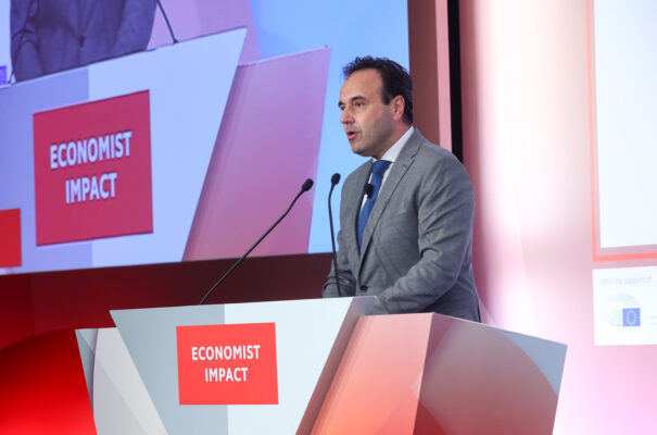 Ο Δ. Παπαστεργίου © The Economist Impact