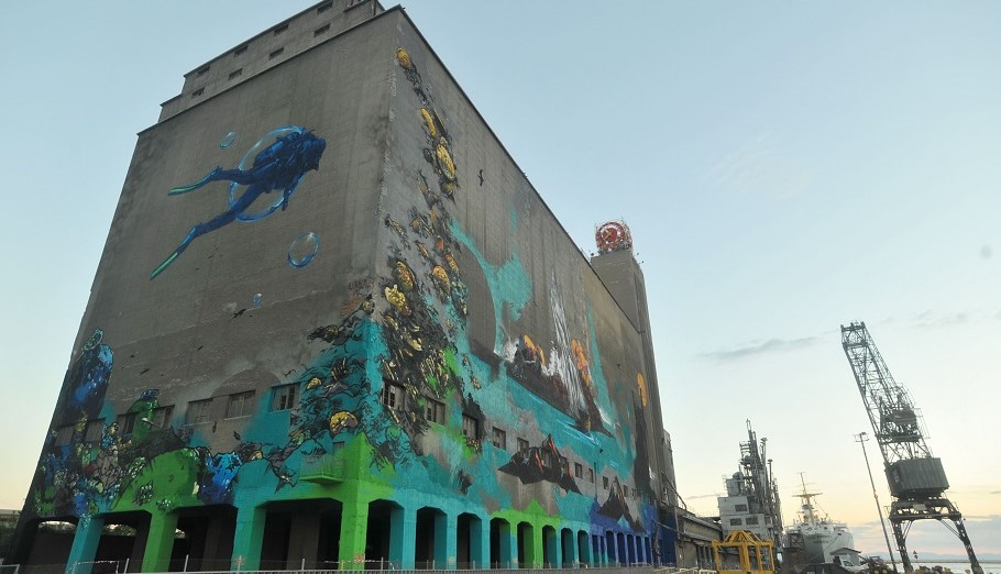 Το βιομηχανικό κτίριο SILO στον Πειραιά ©InTime