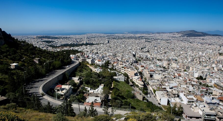 Ακίνητα: Λιγότερα σπίτια προς πώληση, περισσότερα μικρά διαμερίσματα προς ενοικίαση