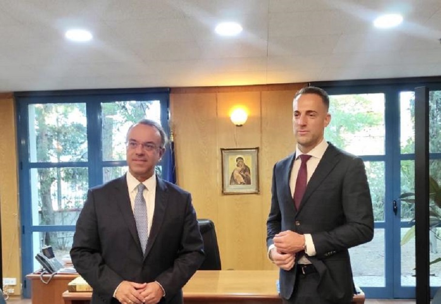 Σταϊκούρας: Καλύτερη μεταφορική σύνδεση με τα Δυτικά Βαλκάνια