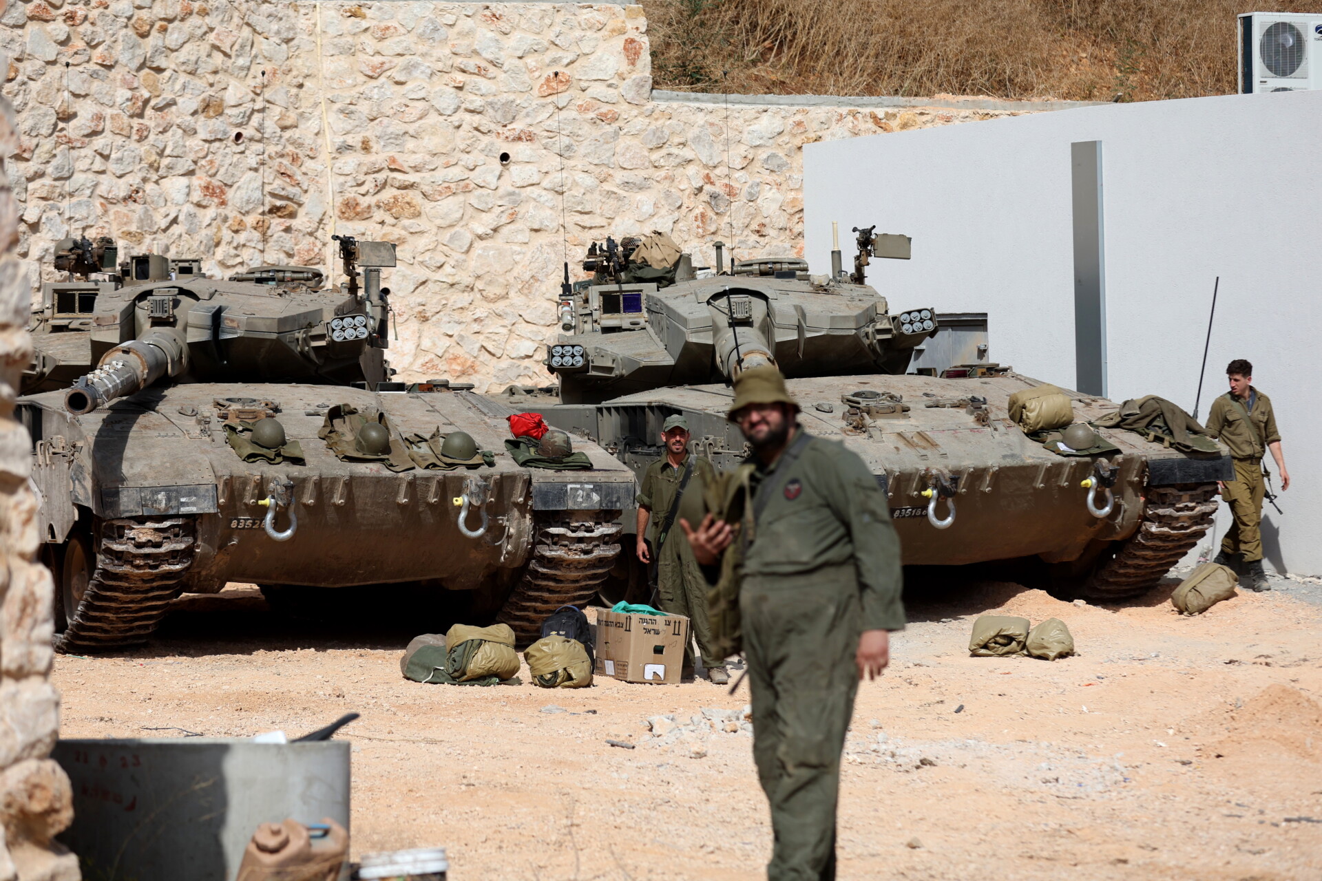 Ισραηλινοί στρατιώτες © EPA/ATEF SAFADI