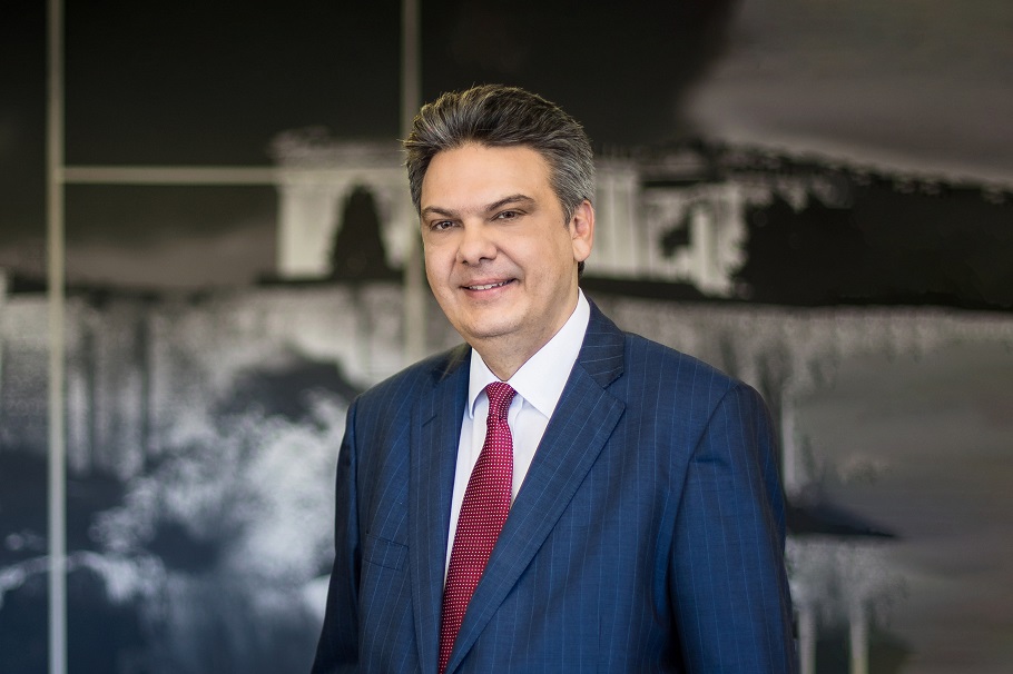 ΕΥ Ελλάδος: Χρηματοοικονομικός σύμβουλος της Ελληνικό Μετρό