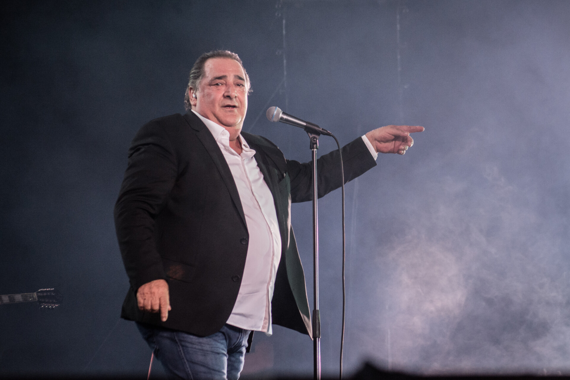 Βασίλης Καρράς: Σε λαϊκό προσκύνημα στη Θεσσαλονίκη η σορός του