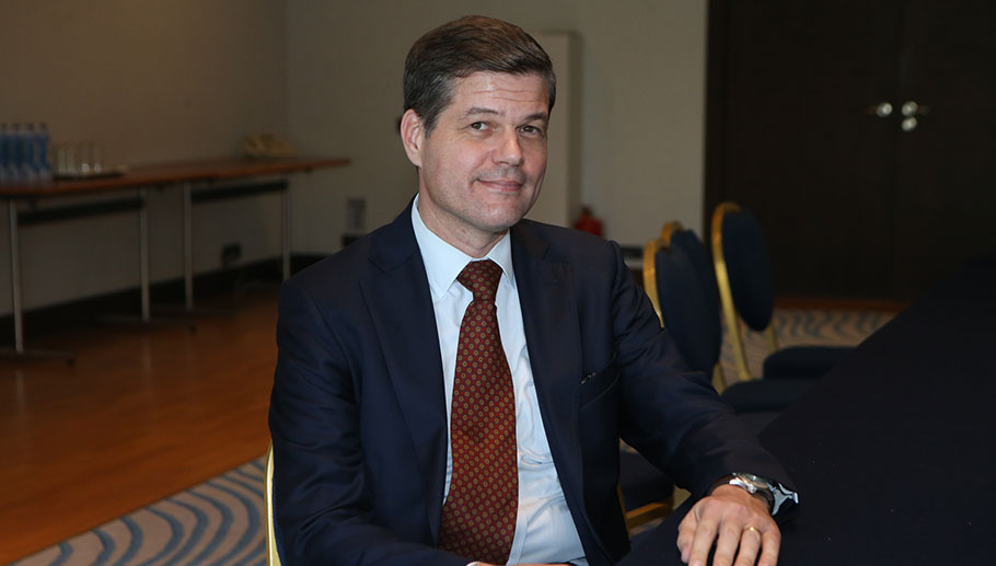 Γουές Μίτσελ: Η παρατεταμένη σύγκρουση στη Μέση Ανατολή και ο ρόλος της Ελλάδας
