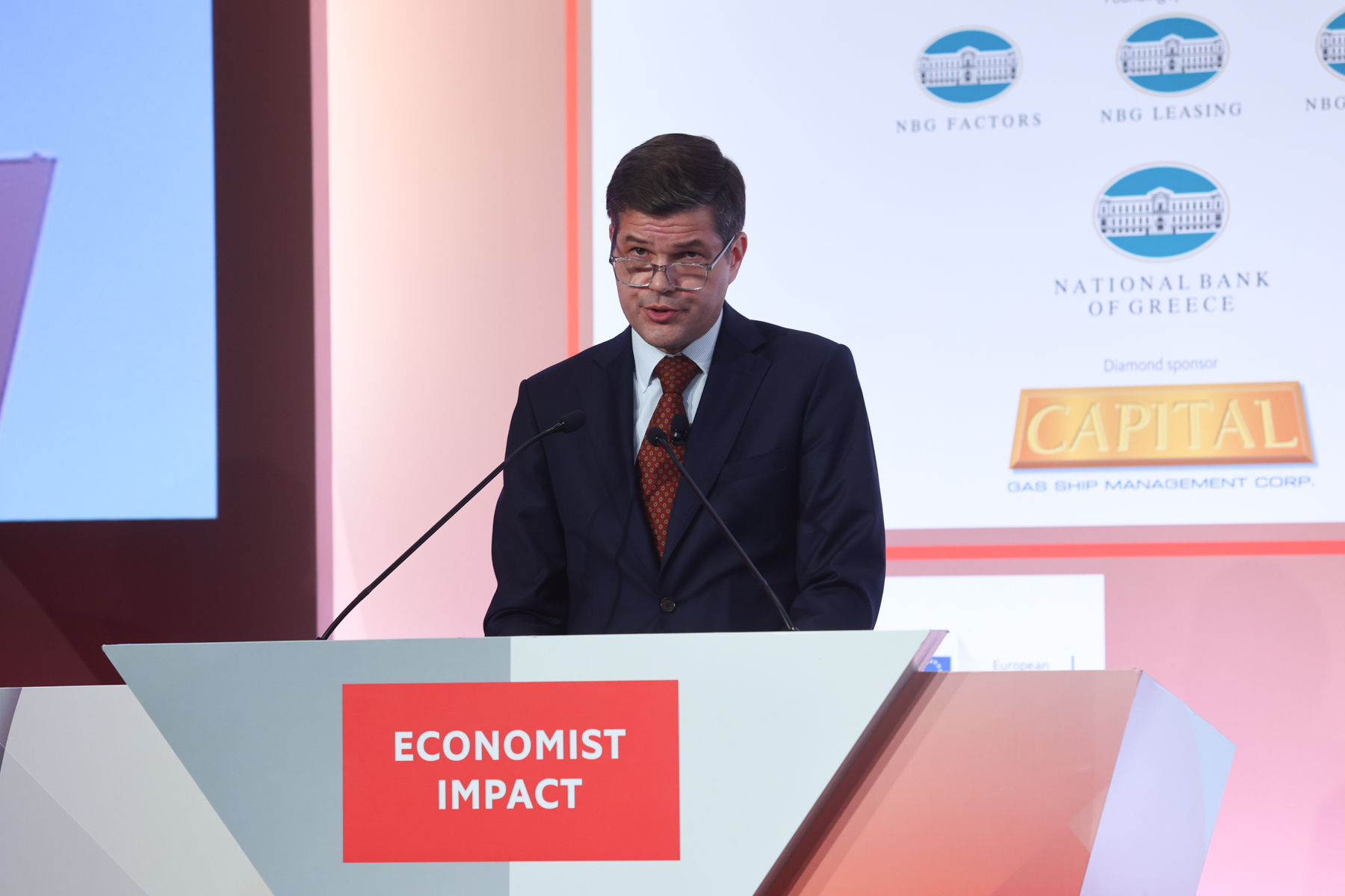 Ο Wess Mitchell © The Economist Impact