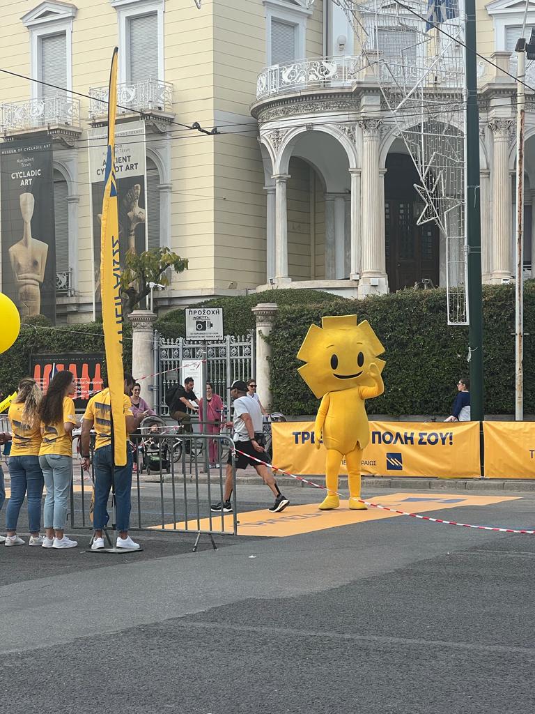 Γέμισε yellows το Καλλιμάρμαρο στο πλαίσιο του 40ού Μαραθωνίου της Αθήνας © PowerGame.gr