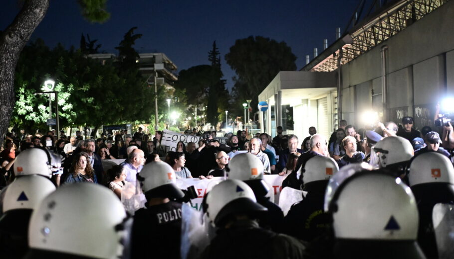 Αντιφασιστικό συλλαλητήριο στο Νέο Ηράκλειο με παρουσία των ΜΑΤ © ΜΙΧΑΛΗΣ ΚΑΡΑΓΙΑΝΝΗΣ/EUROKINISSI