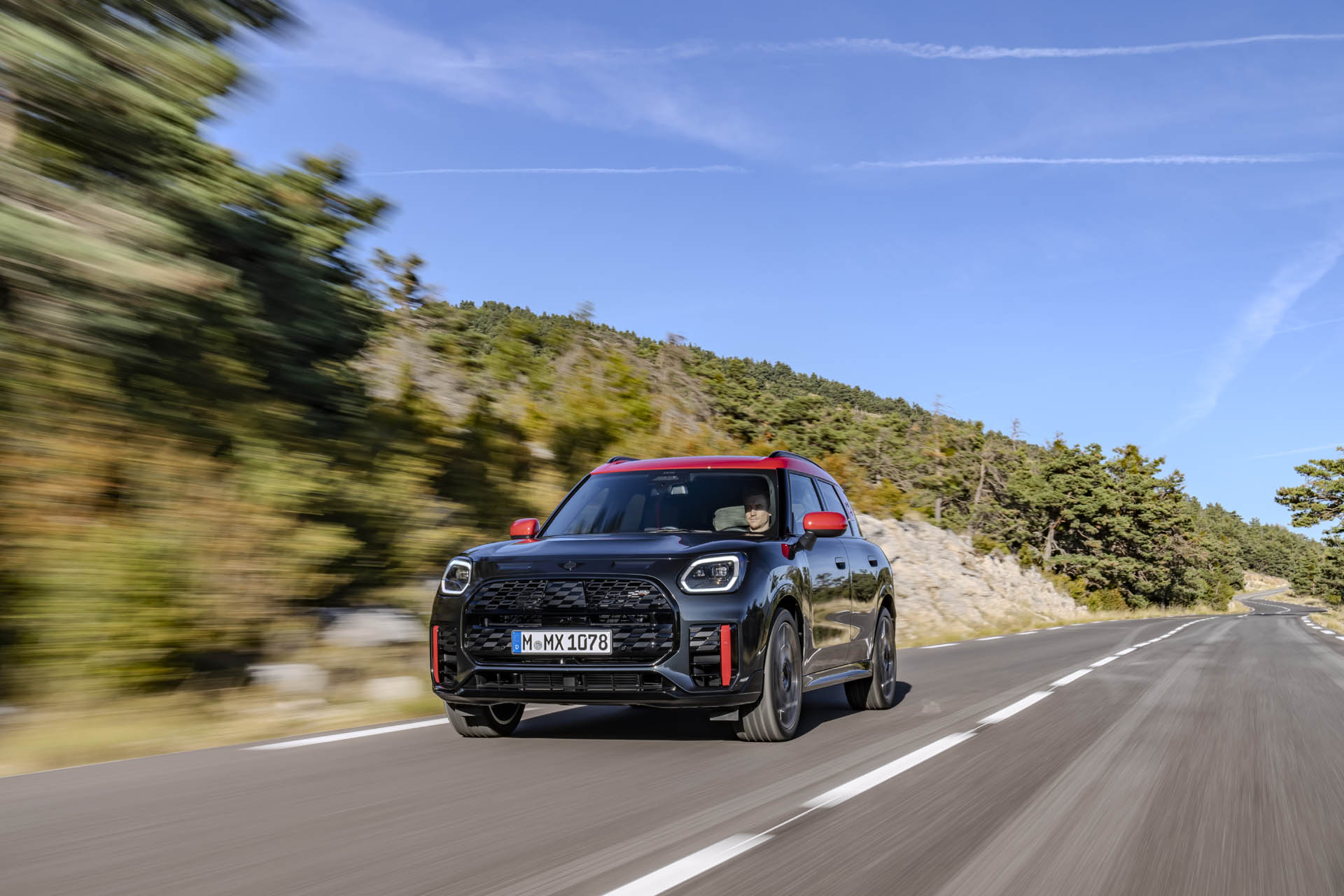 Νέο MINI Countryman JCW: Επιδόσεις και πρακτικότητα
