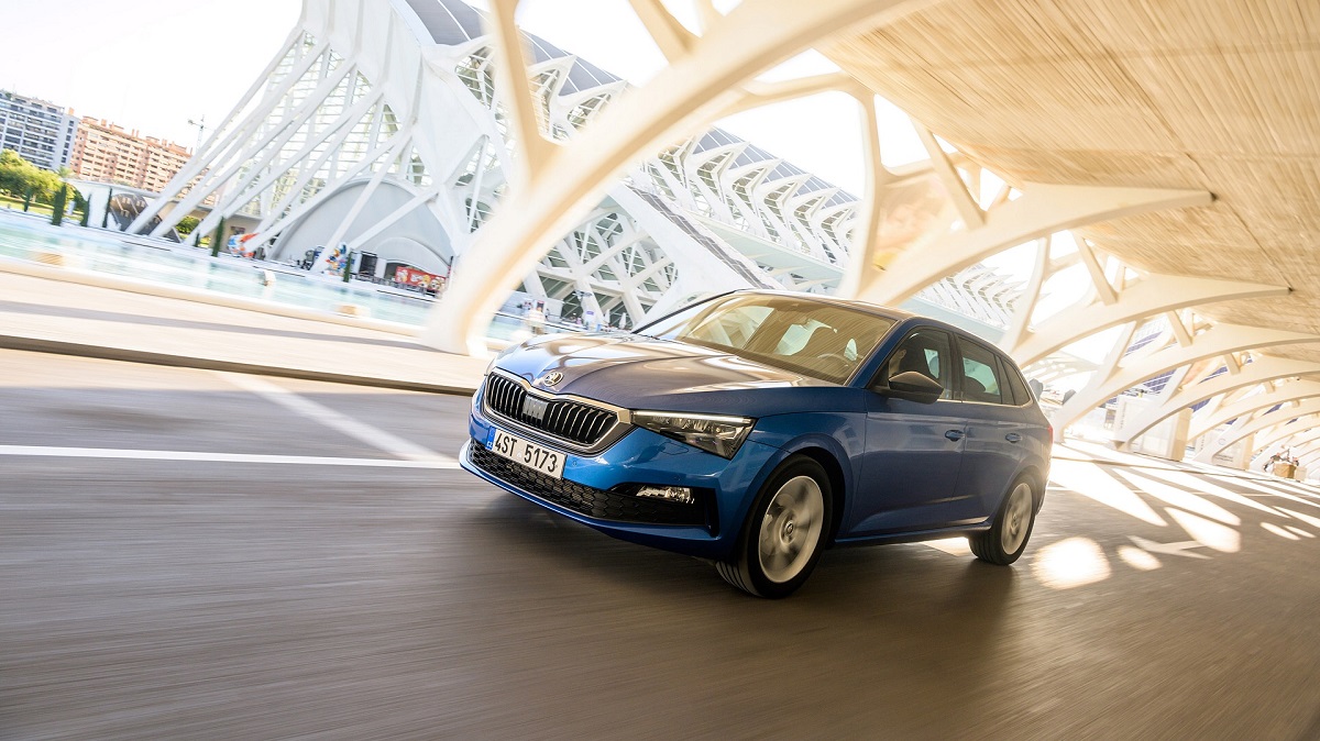 Skoda Scala: το ευφυές ετοιμοπαράδοτο οικογενειακό των 18.900 €