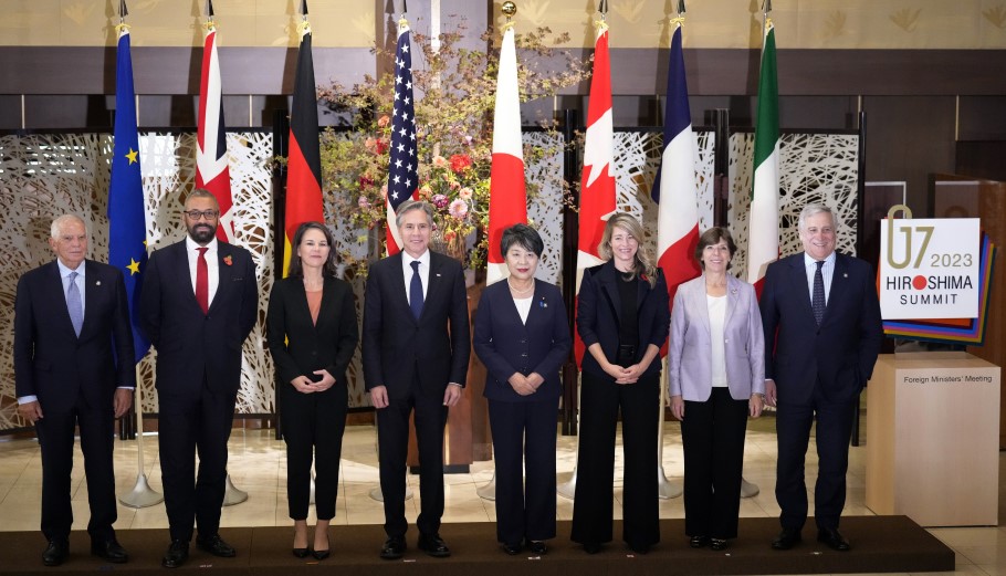 Οι υπουργοί Εξωτερικών της G7 © EPA/Eugene Hoshiko / POOL