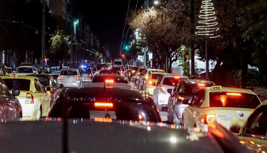 Δύο νεκροί σε τροχαία δυστυχήματα στη λεωφόρο Συγγρού