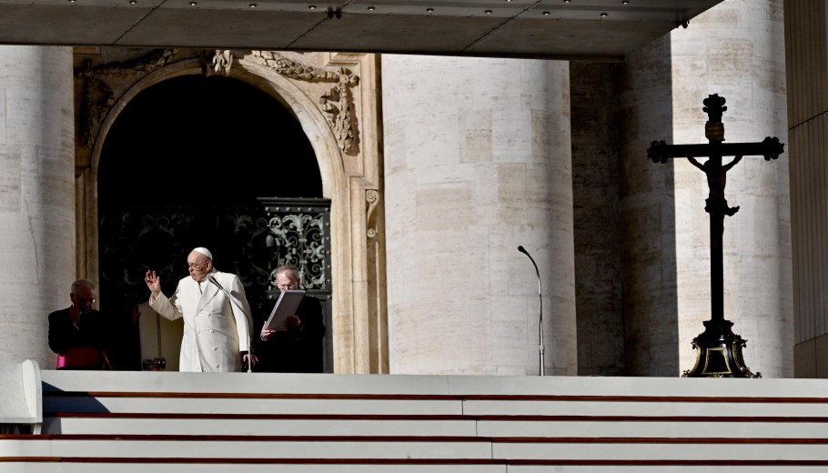 Πάπας Φραγκίσκος © EPA/ALESSANDRO DI MEO