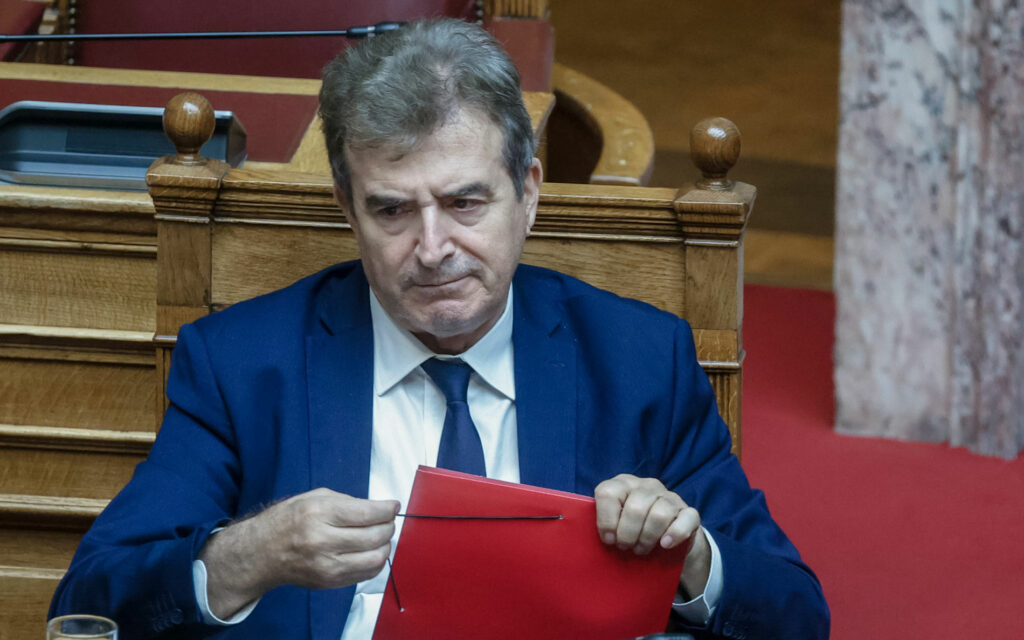 Τι ώρα ορκίζονται οι νέοι υπουργοί μετά τον ανασχηματισμό
