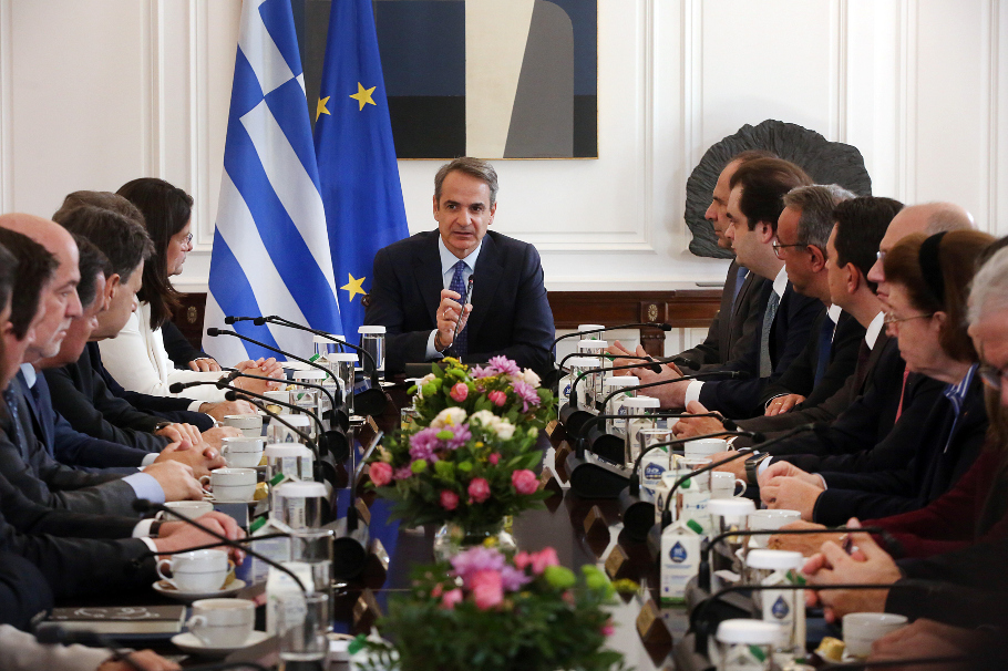 Ο πρωθυπουργός Κυριάκος Μητσοτάκης προεδρεύει στη συνεδρίαση του υπουργικού συμβουλίου©ΑΠΕ-ΜΠΕ/ΟΡΕΣΤΗΣ ΠΑΝΑΓΙΩΤΟΥ