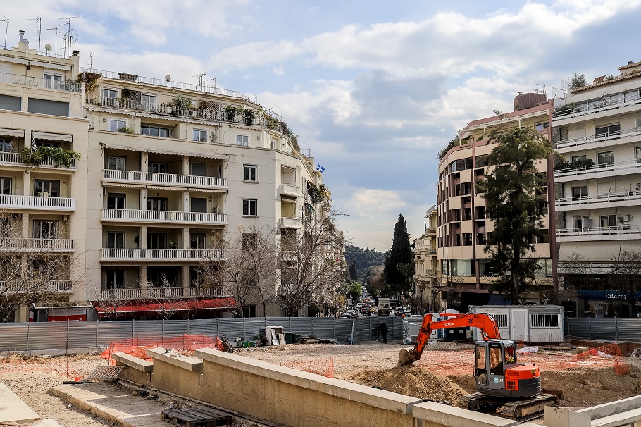 Έργα ανάπλασης στην πλατεία Κολωνακίου - Γραμμή 4 του μετρό ©EUROKINISSI