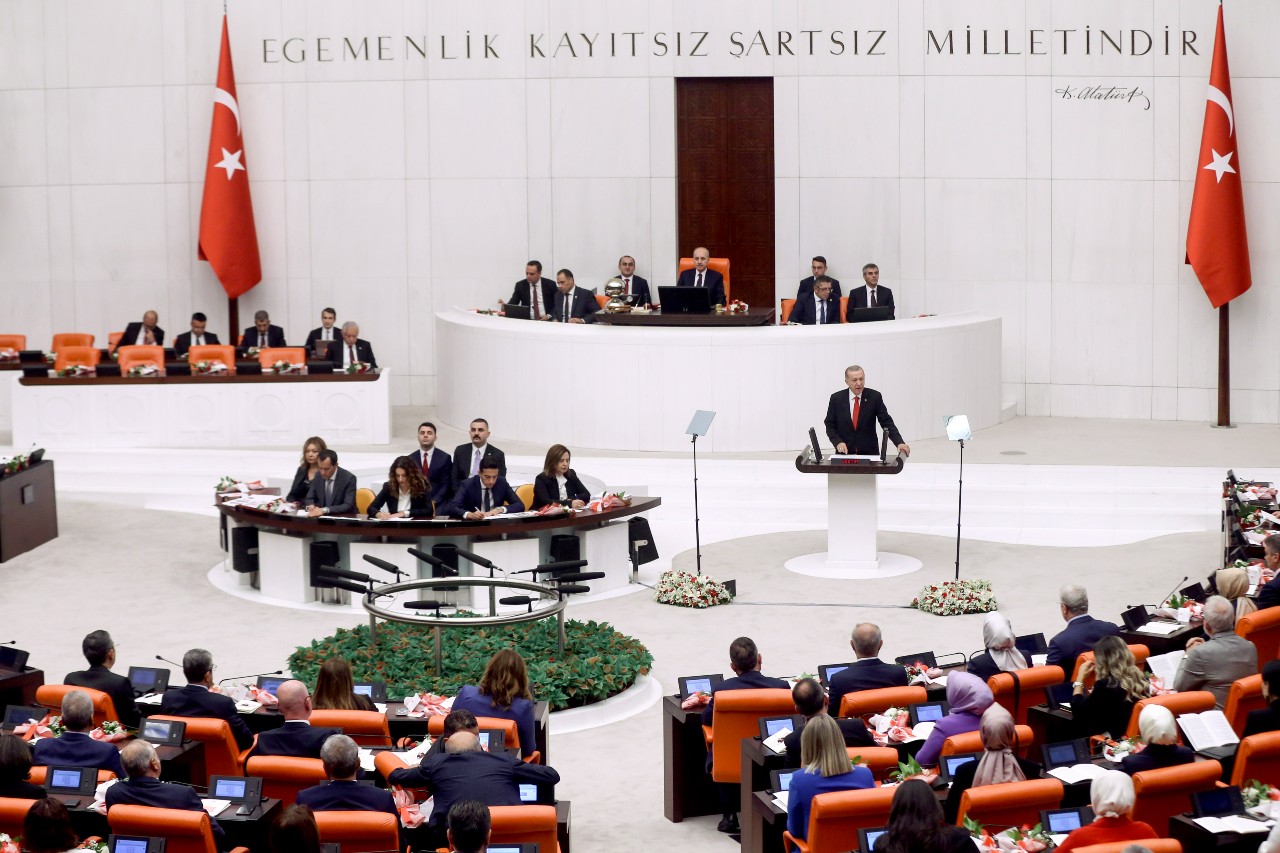 Ο Ρετζέπ Ταγίπ Ερντογάν στην τουρκική Εθνοσυνέλευση
