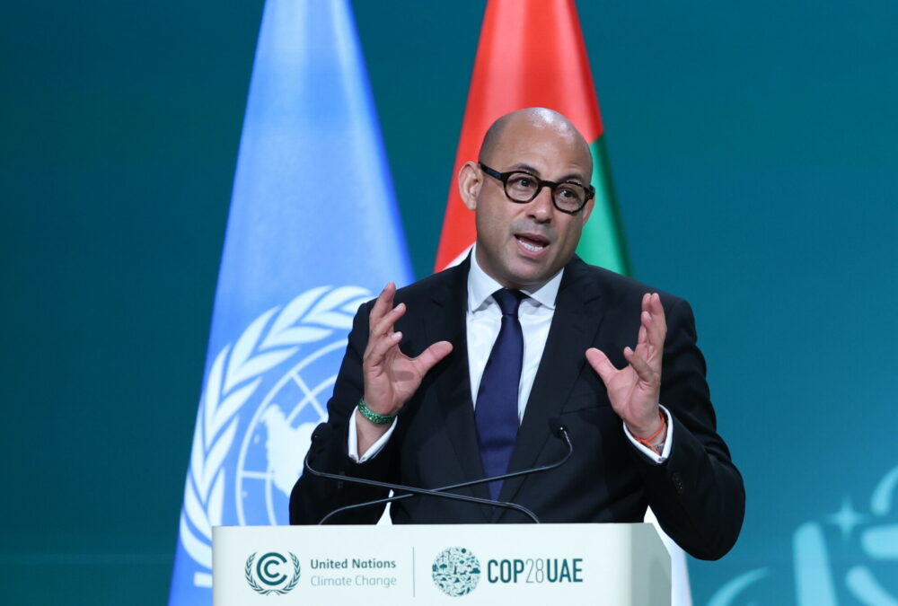 Ο επικεφαλής του ΟΗΕ για το κλίμα Σάιμον Στιλ © EPA/ALI HAIDER