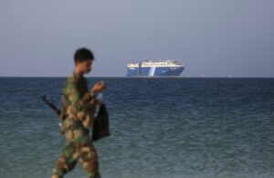 Οι Χούθι υπόσχονται ότι δεν θα χτυπούν ευρωπαϊκά πλοία