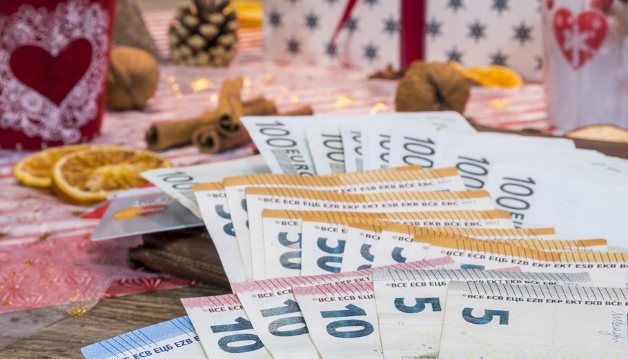 Δώρο Χριστουγέννων: Τέλος χρόνου για τους εργοδότες