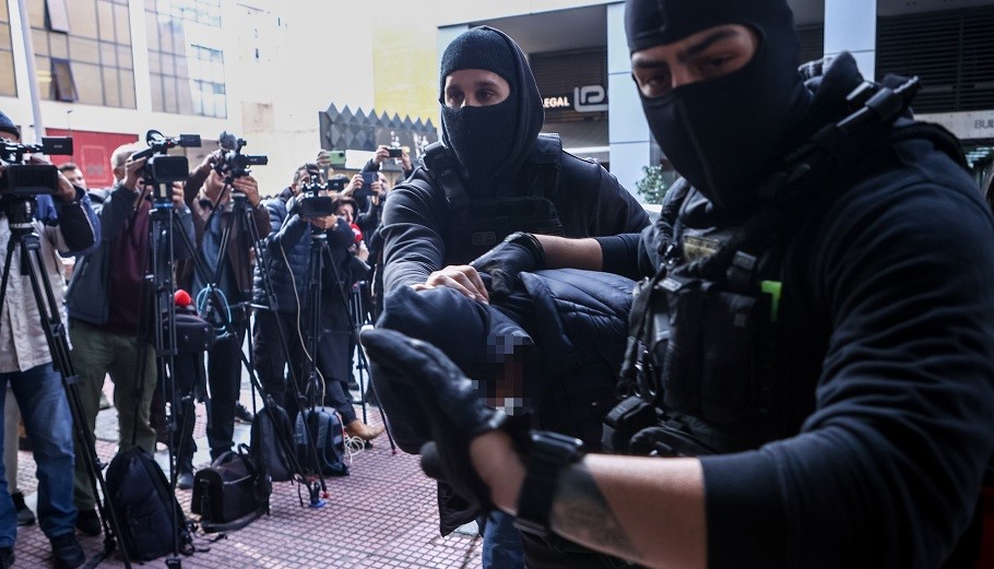 Επεισόδια στου Ρέντη: Προθεσμία να απολογηθεί πήρε ο 18χρονος