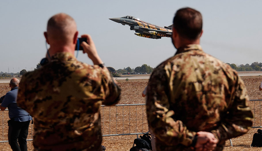 Eurofighter/© EPA/GIUSEPPE LAMI