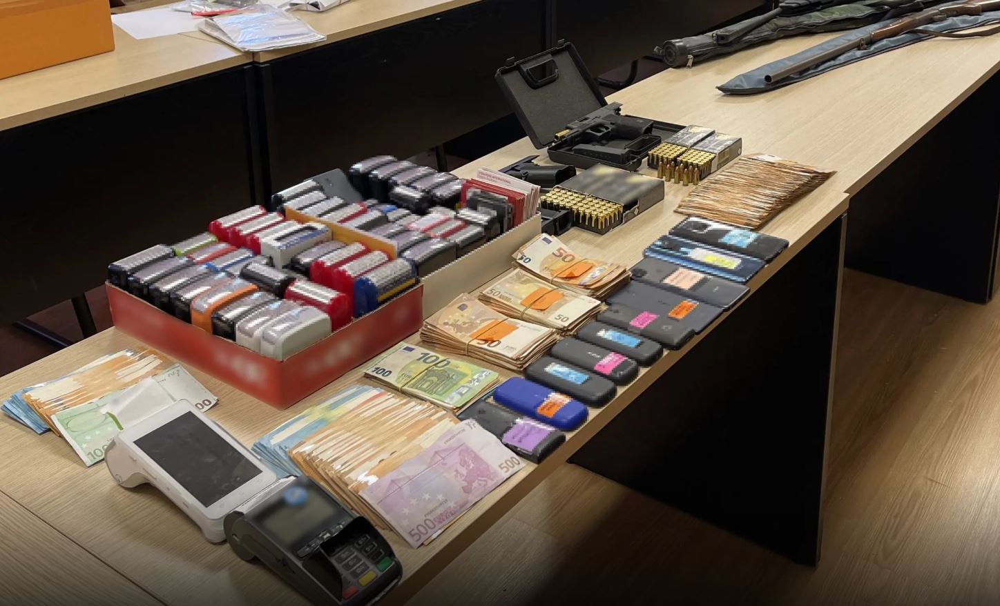 Εξαρθρώθηκε εγκληματική οργάνωση με φορολογικές απάτες εκατομμυρίων