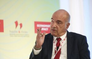 Gastrade: Ενδιαφέρον από ΗΠΑ για τη δεύτερη πύλη εισόδου LNG στη Θράκη