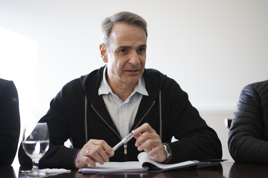 Στη Θεσσαλία ο Μητσοτάκης: Θα ειμαστε εδώ όσο χρειάζεται