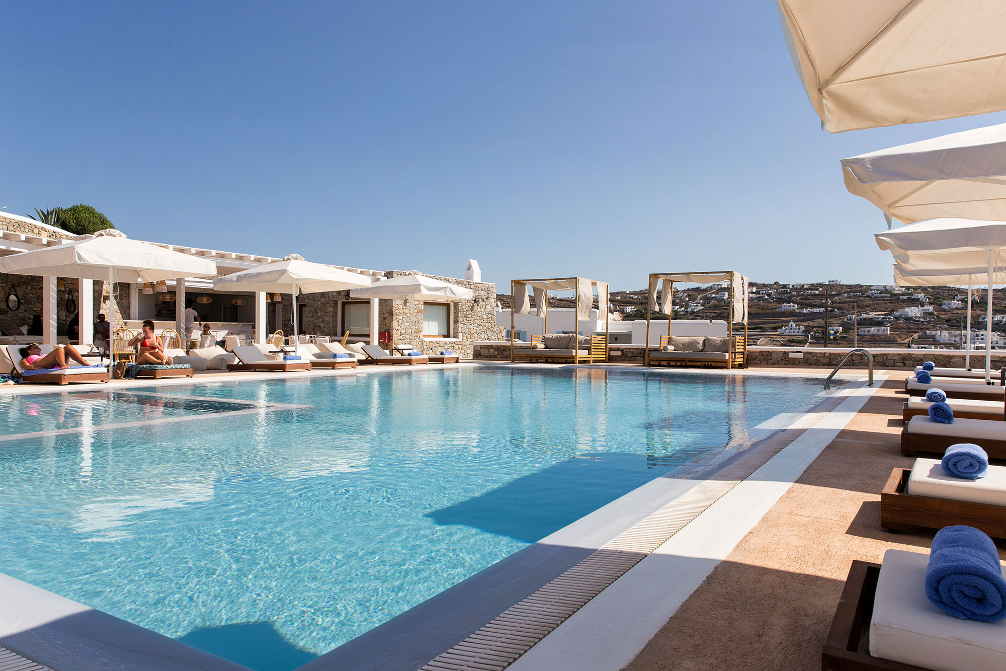 Osom resort Mykonos © Lamway