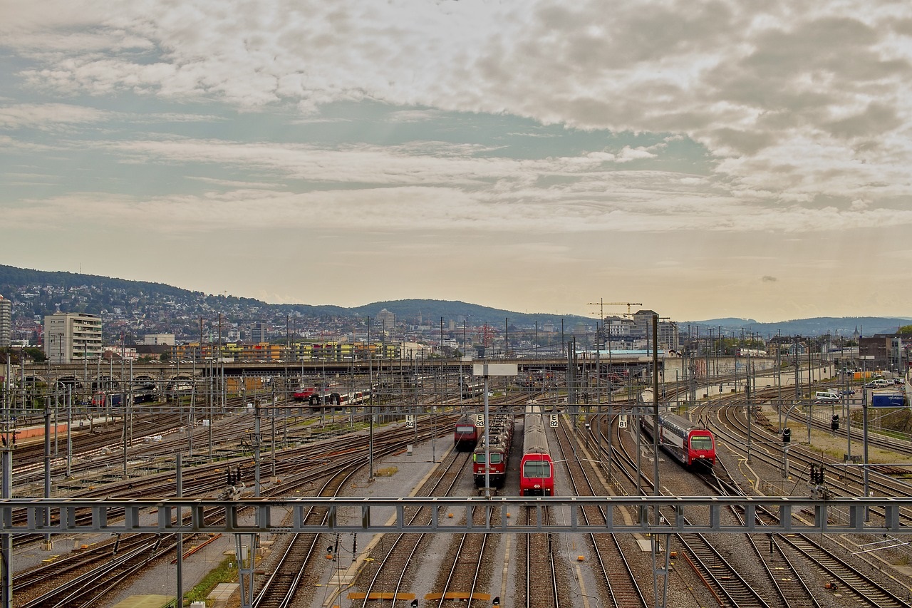 Σιδηροδρομικός σιδηρόδρομος της Ζυρίχης @pixabay