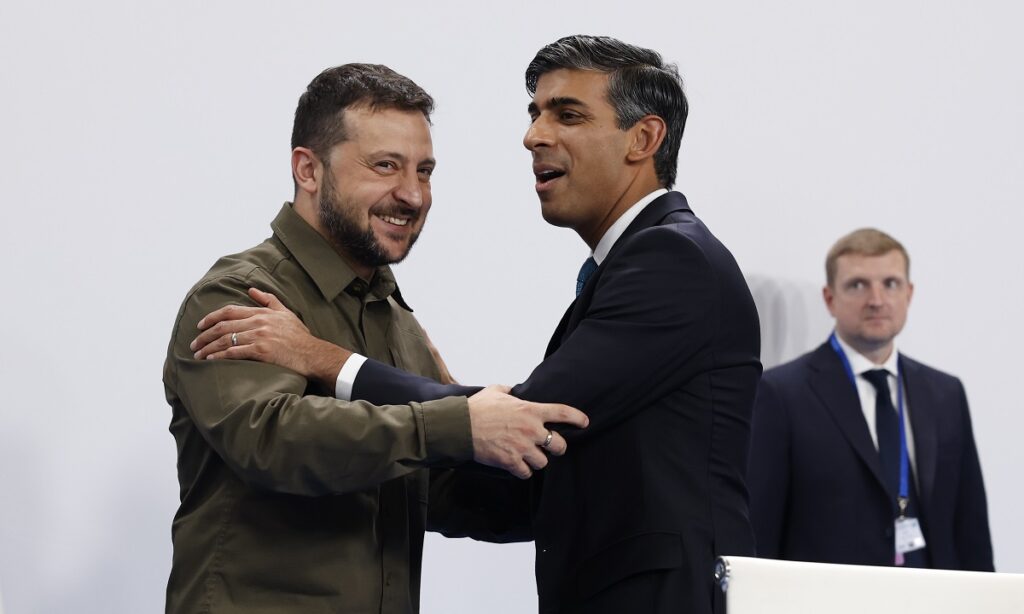 Βρετανία και Ουκρανία υπέγραψαν συμφωνία για την ασφάλεια