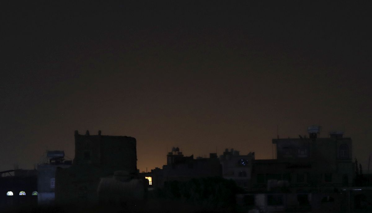 Νέα πλήγματα των ΗΠΑ κατά στόχων των Χούθι στην Υεμένη