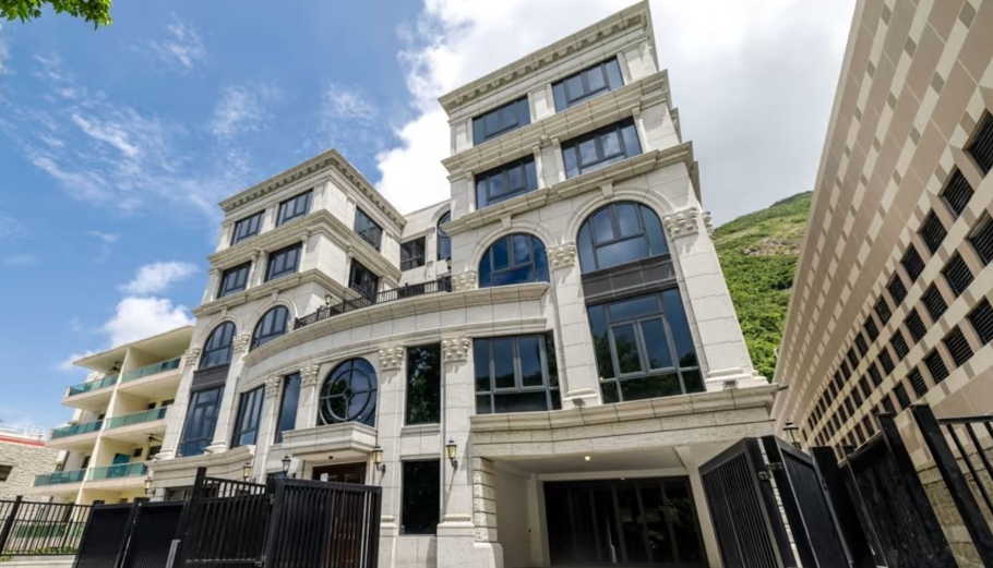Το πιο ακριβό σπίτι στο Χονγκ Κονγκ @ https://www.habitat-property.com/en/buy/72-repulse-bay-road-repulse-bay-18191
