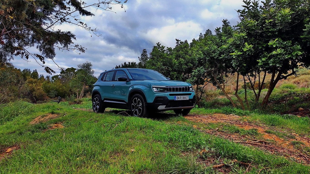 Δοκιμάζουμε το νέο Jeep Avenger 1.2 Turbo 100 PS