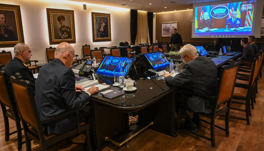 Σε τηλεδιάσκεψη της Ομάδας Επαφής για την Άμυνα στην Ουκρανία συμμετείχε ο Ν. Δένδιας©ΔΤ