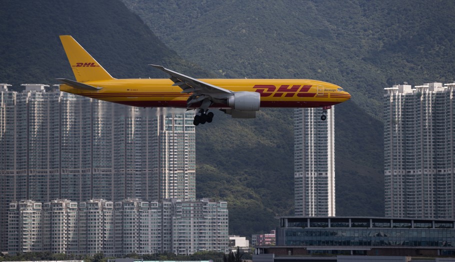 DHL © EPA/JEROME FAVRE